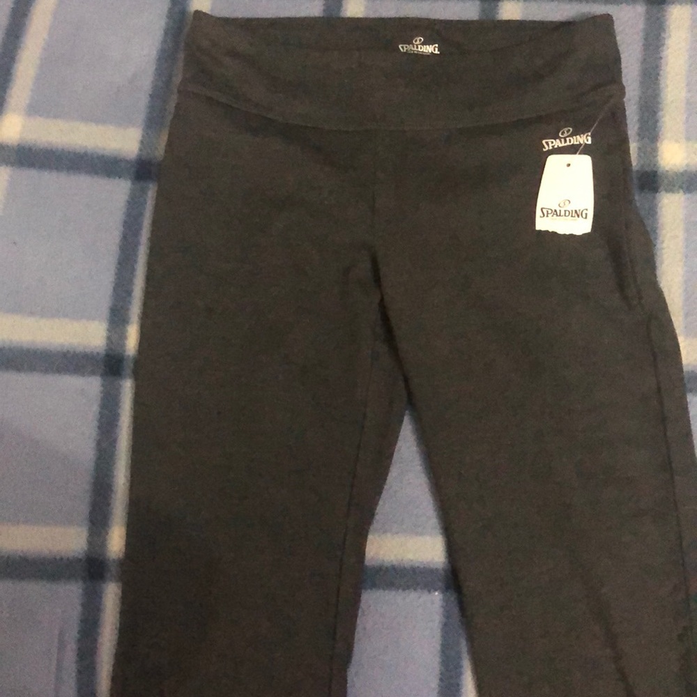 Capri yoga pants